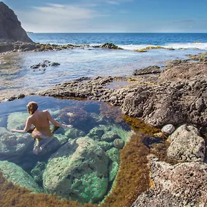 manipa-yoga-hiking-hostel.in-canary-islands.com/