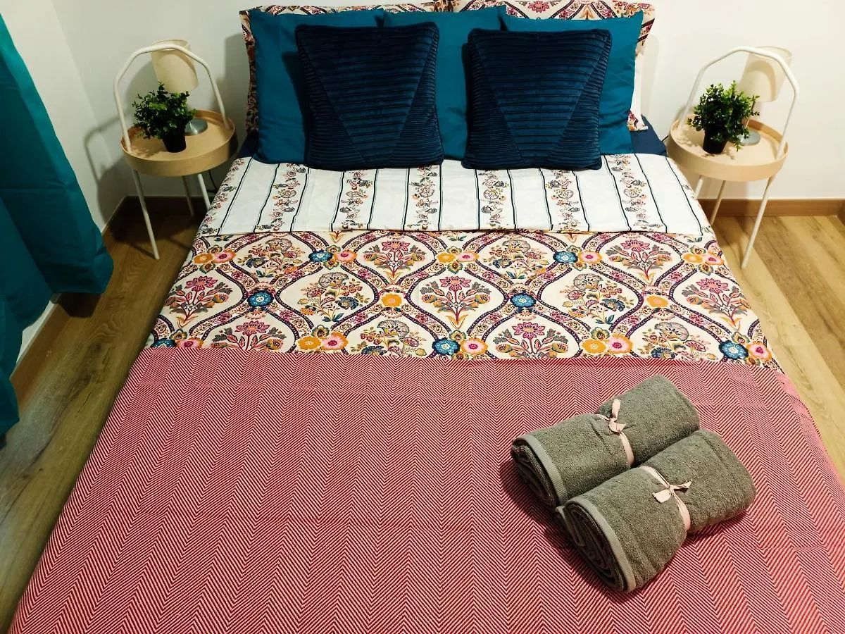 Rooms In Gothic Hostal