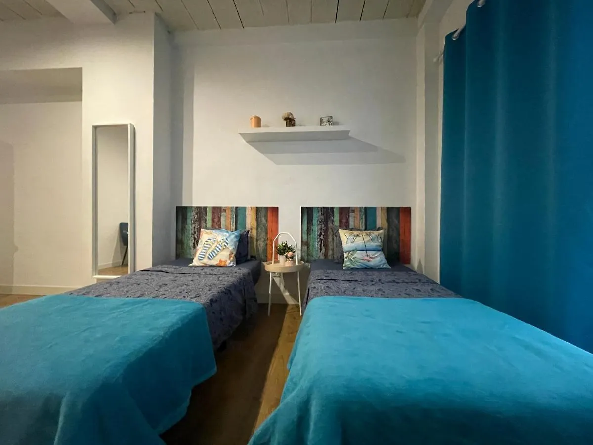Rooms In Gothic Hostal Barcelona
